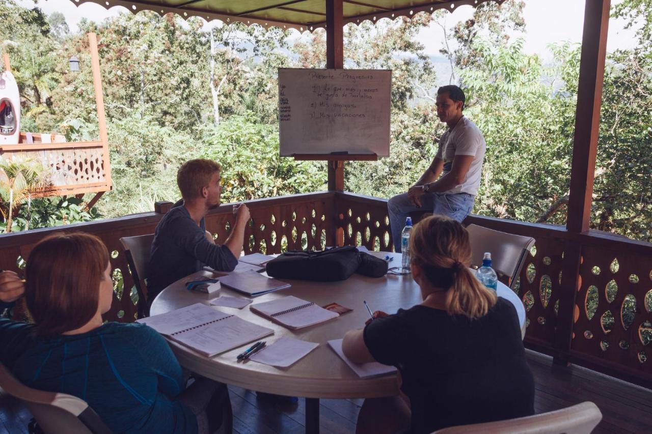 Spanish By The River - Turrialba Luaran gambar