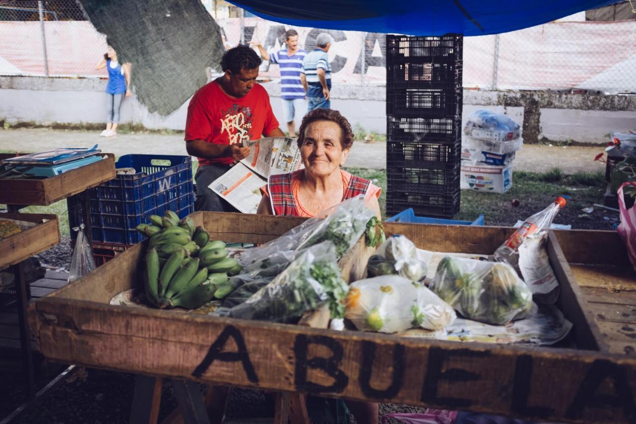 Spanish By The River - Turrialba Luaran gambar