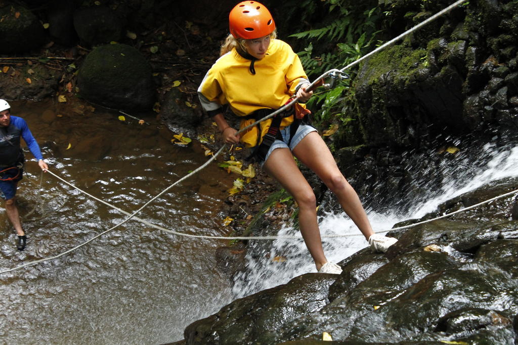 Spanish By The River - Turrialba Luaran gambar
